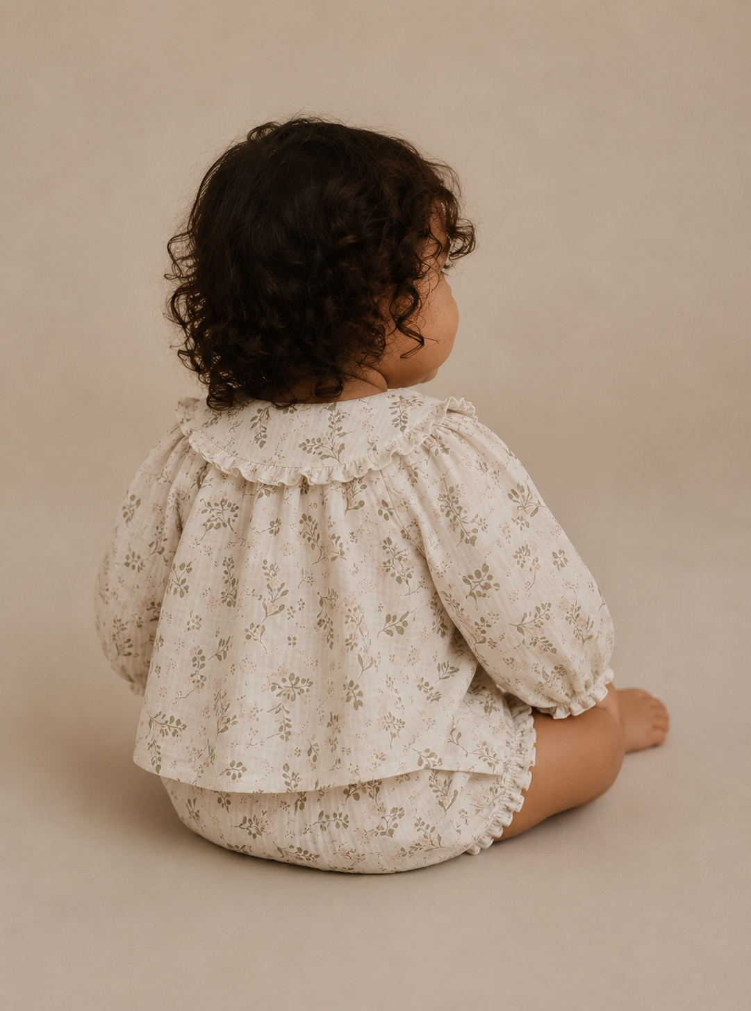 Explorer Floral Print Collared Set