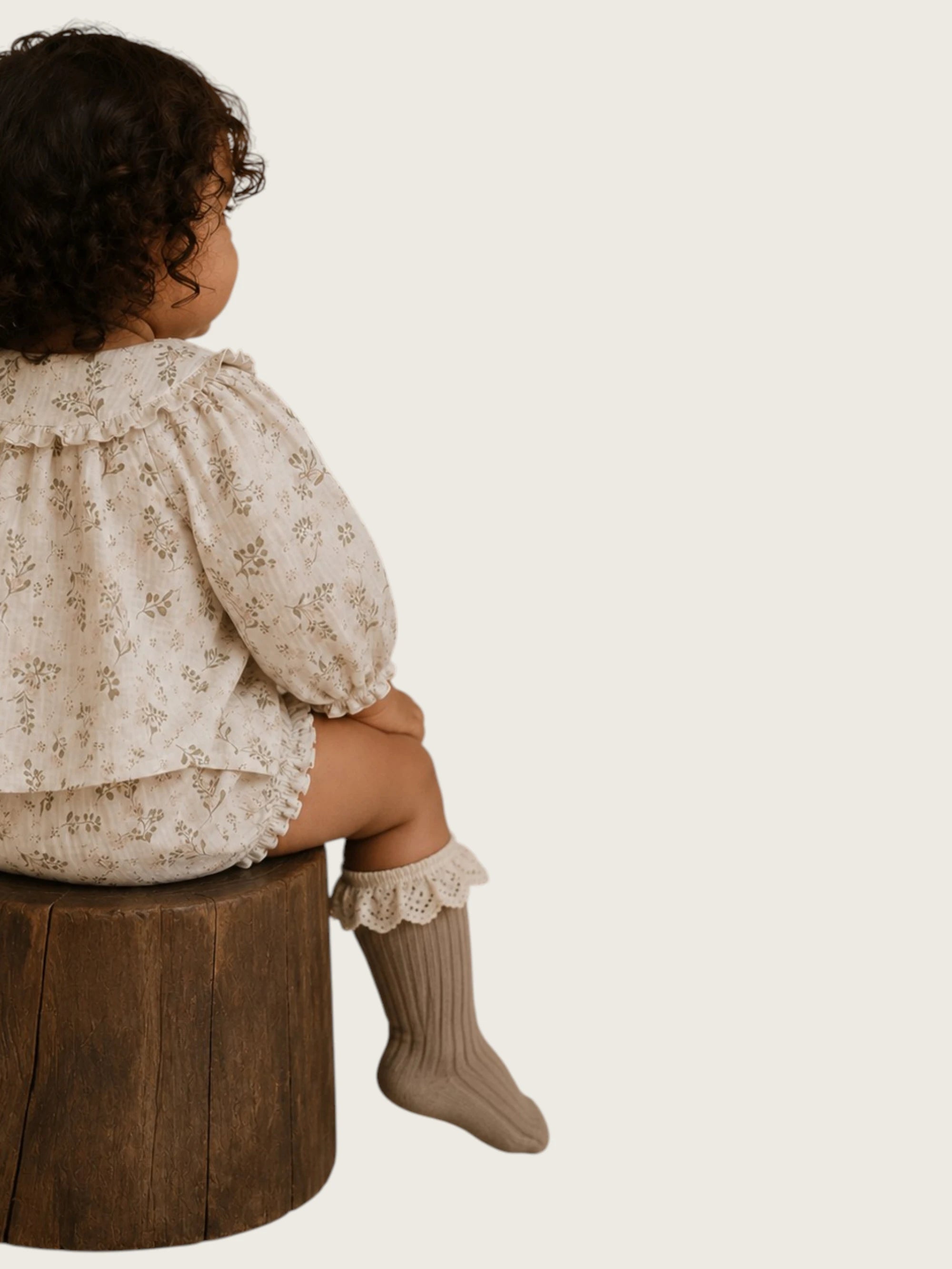 Lace Frill Knee High Socks